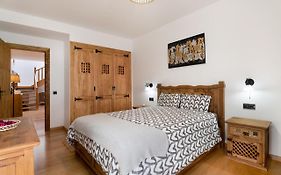 Villa Peaky